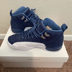 Jordan 12 legend blue youth 5.5